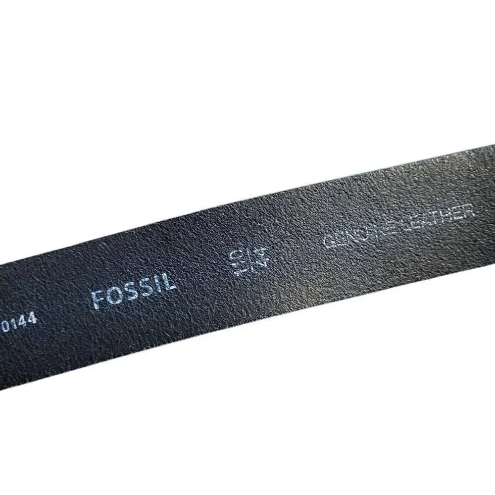 Fossil Leather Belt Men's 44 Black Leather Adjustable Classic Silver Buckle